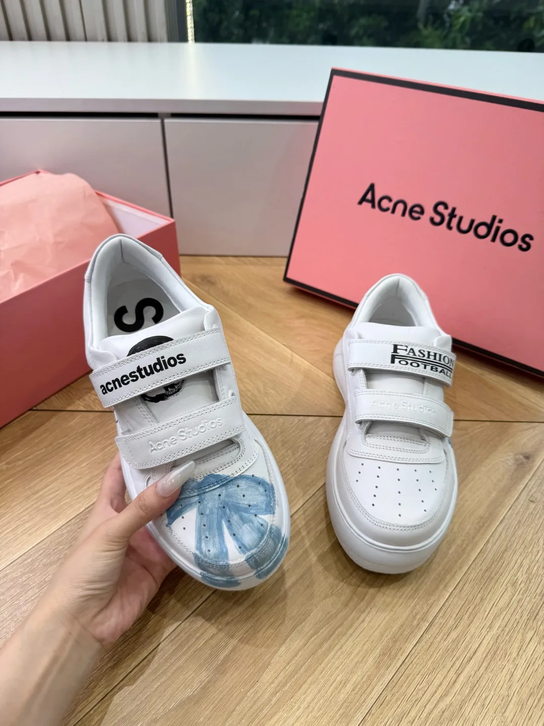 ACNE 27FW YPDDVBM 005 운동화