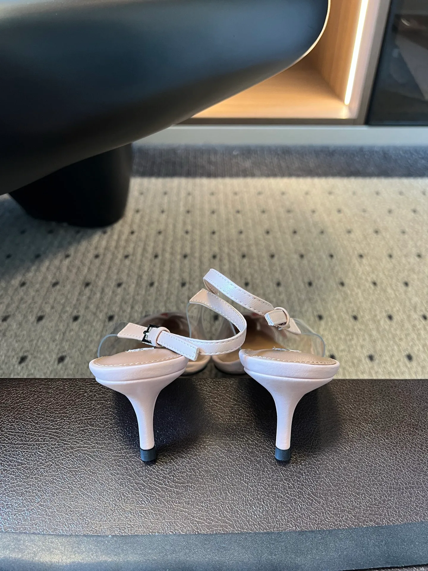 ALAIA 27FW WAUSUNH 003 구두 4