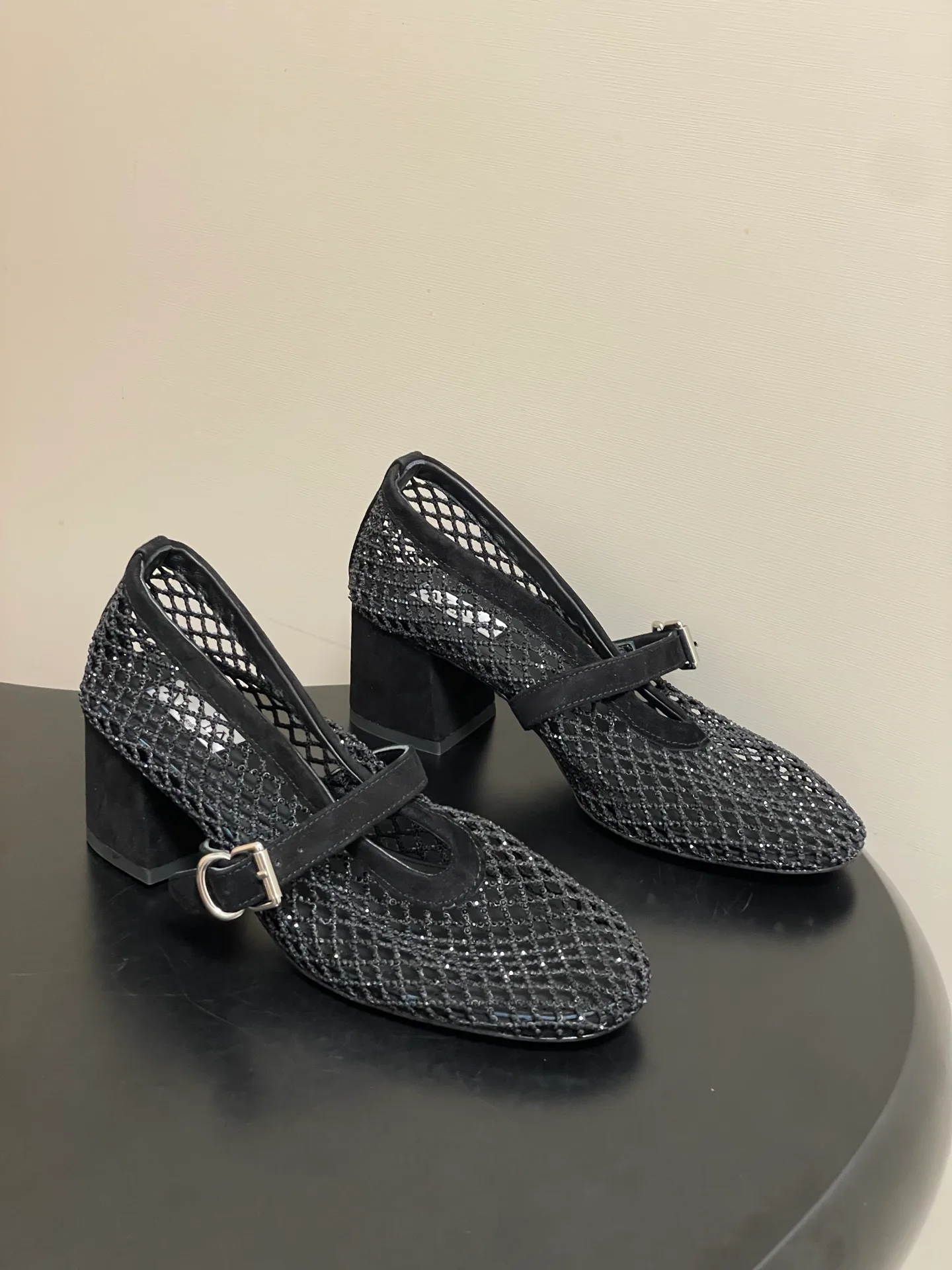 ALAIA 27FW WAUSUNH 008 구두