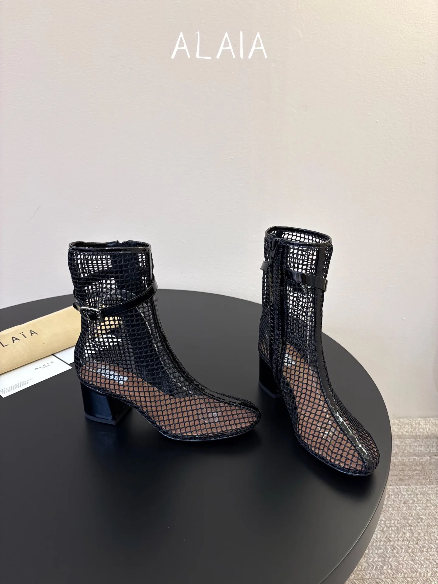 ALAIA 27FW WAUSUNH 009 구두 5