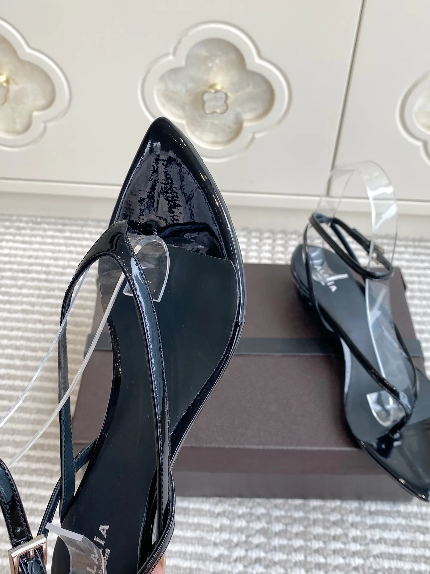 ALAIA 27FW WAUSUNH 012 구두 4
