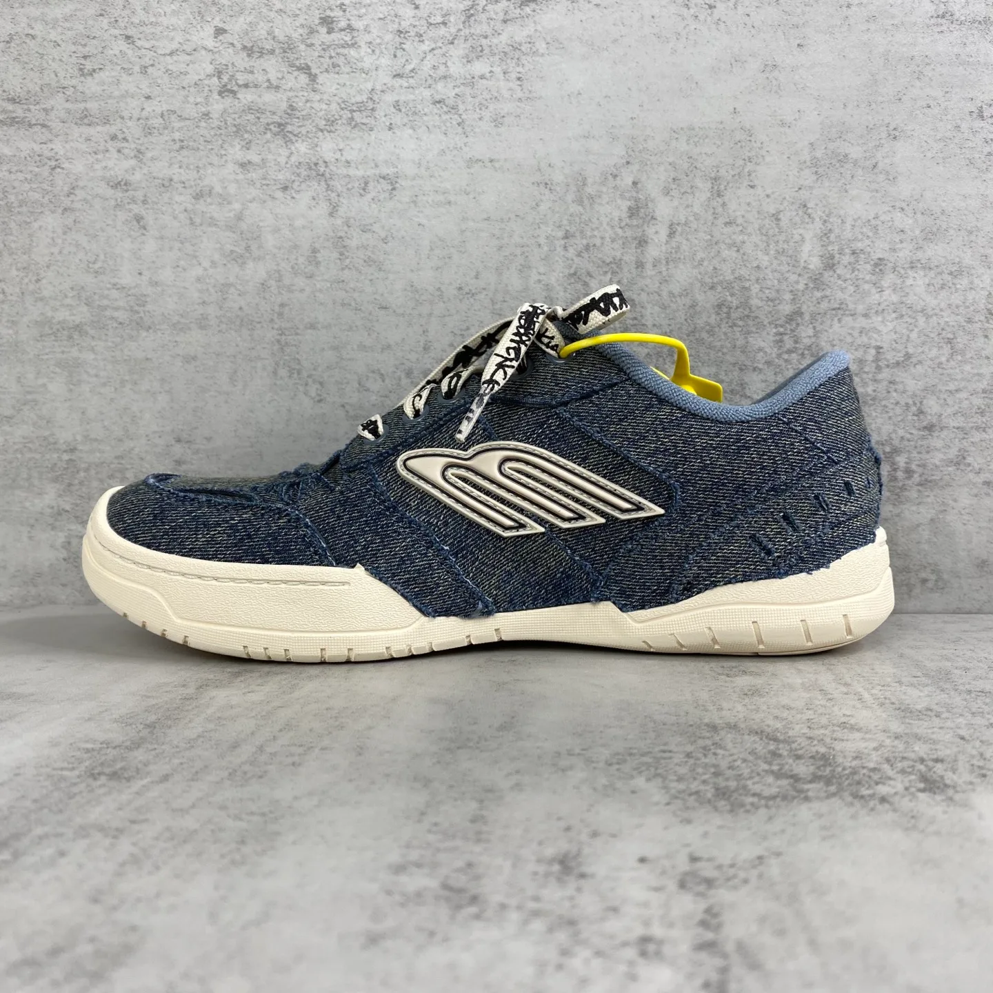 BC 27FW FIOKDFU 025 스니커즈 6