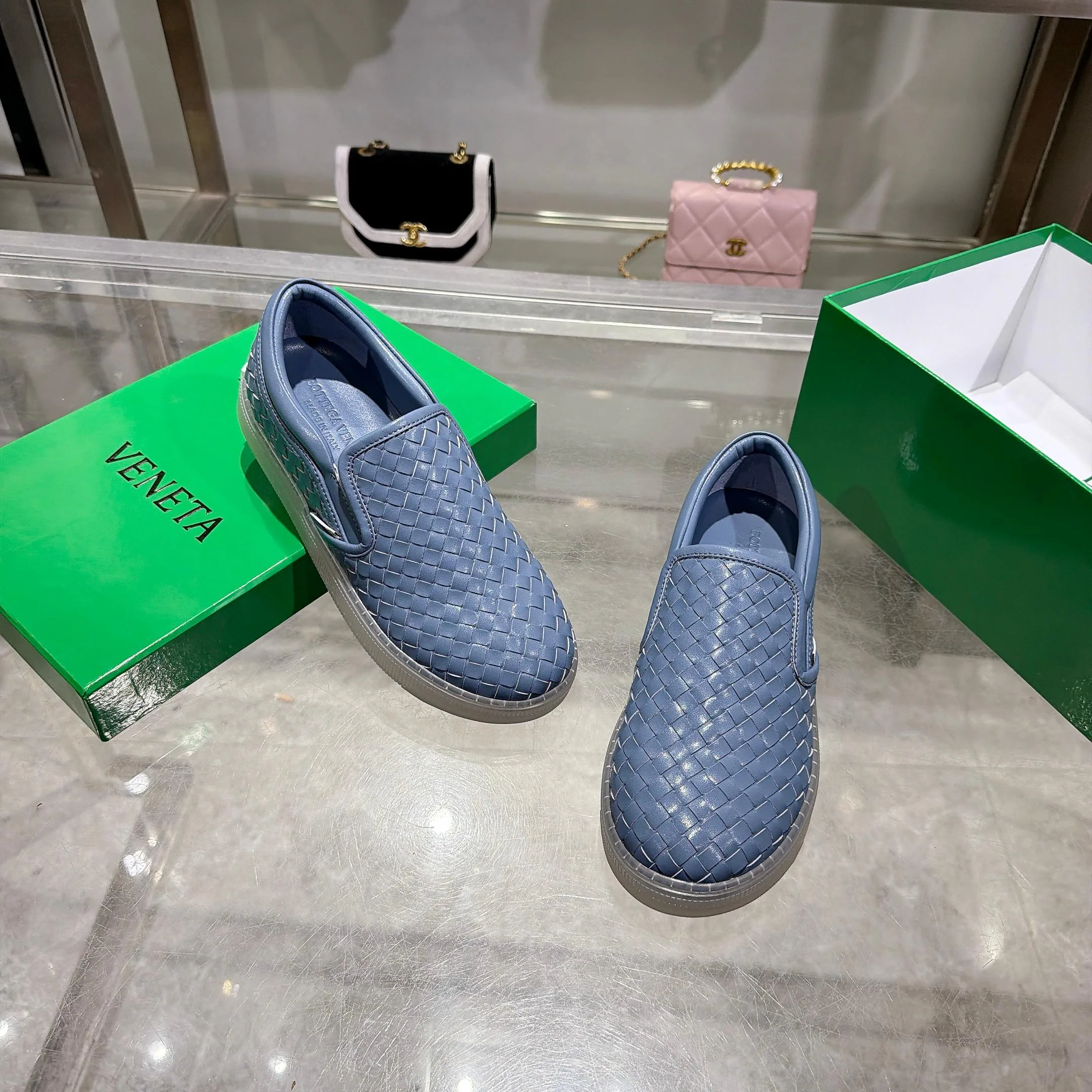 BOTTEGA 27FW NWEPAZI 010 로퍼 4