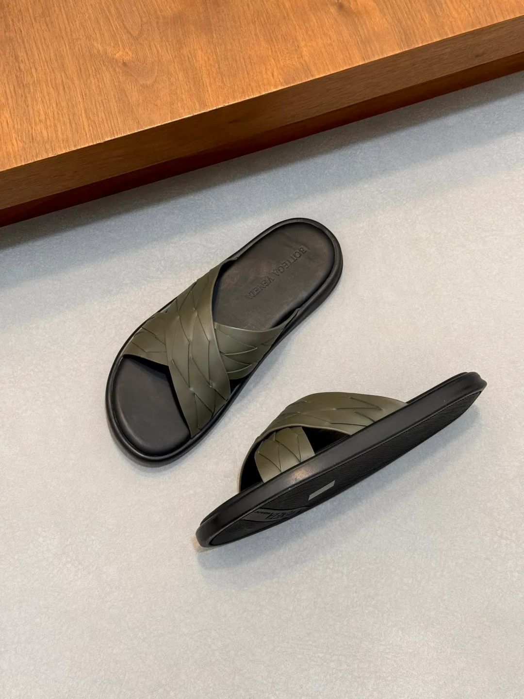 BOTTEGA 27FW VUHPEPK 001 슬리퍼 6