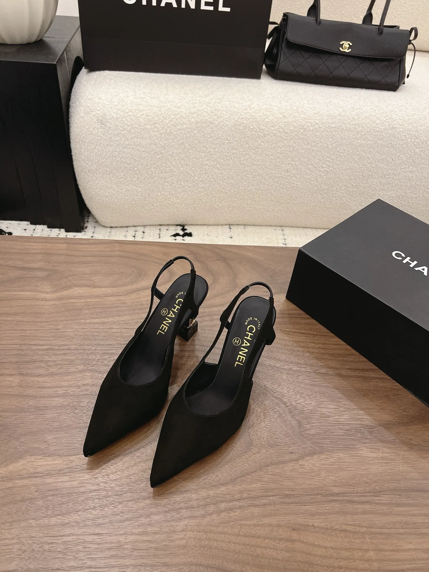 CHA 27FW MSEOZZY 092 구두