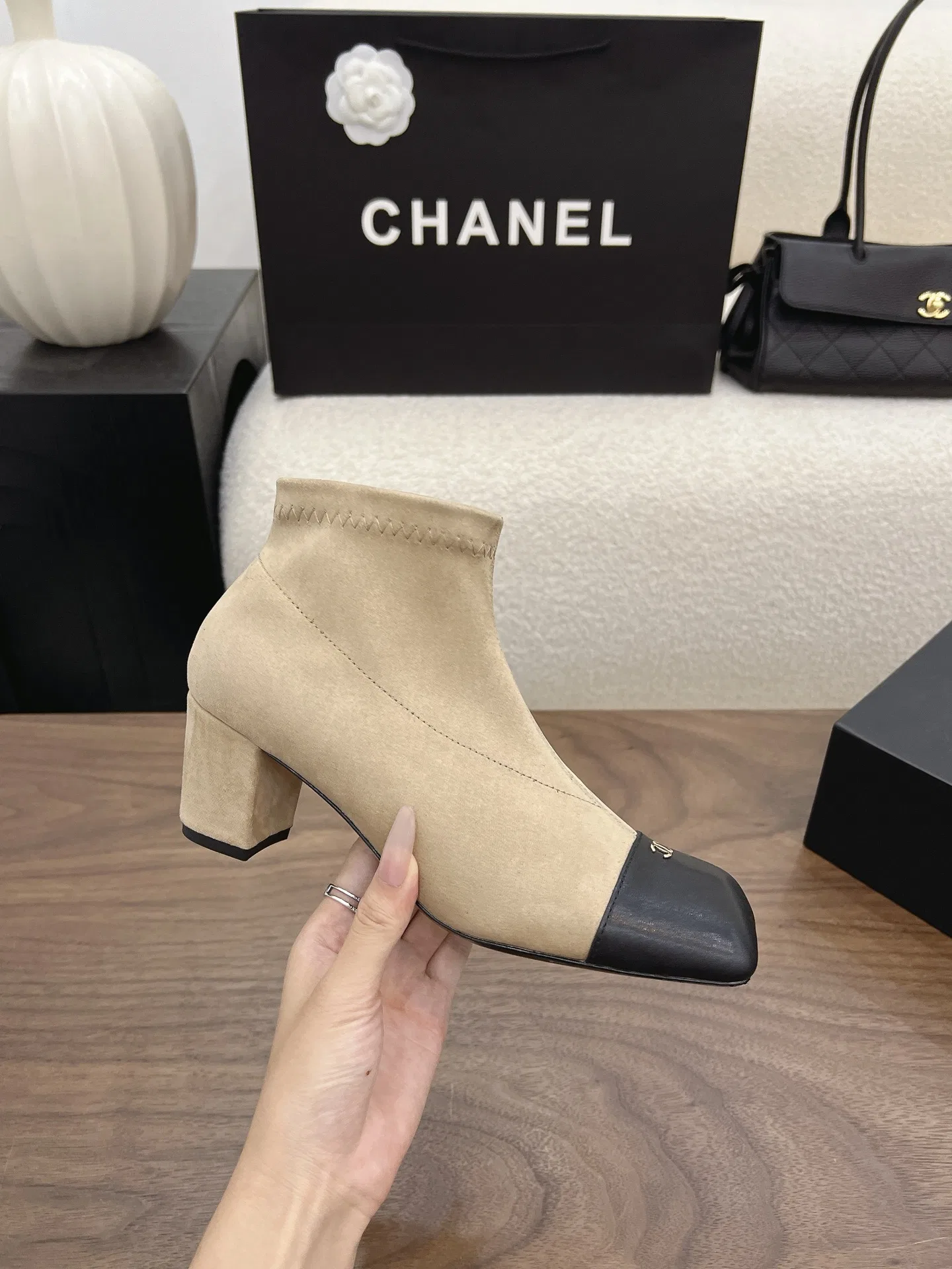 CHA 27FW MSEOZZY 150 부츠 3