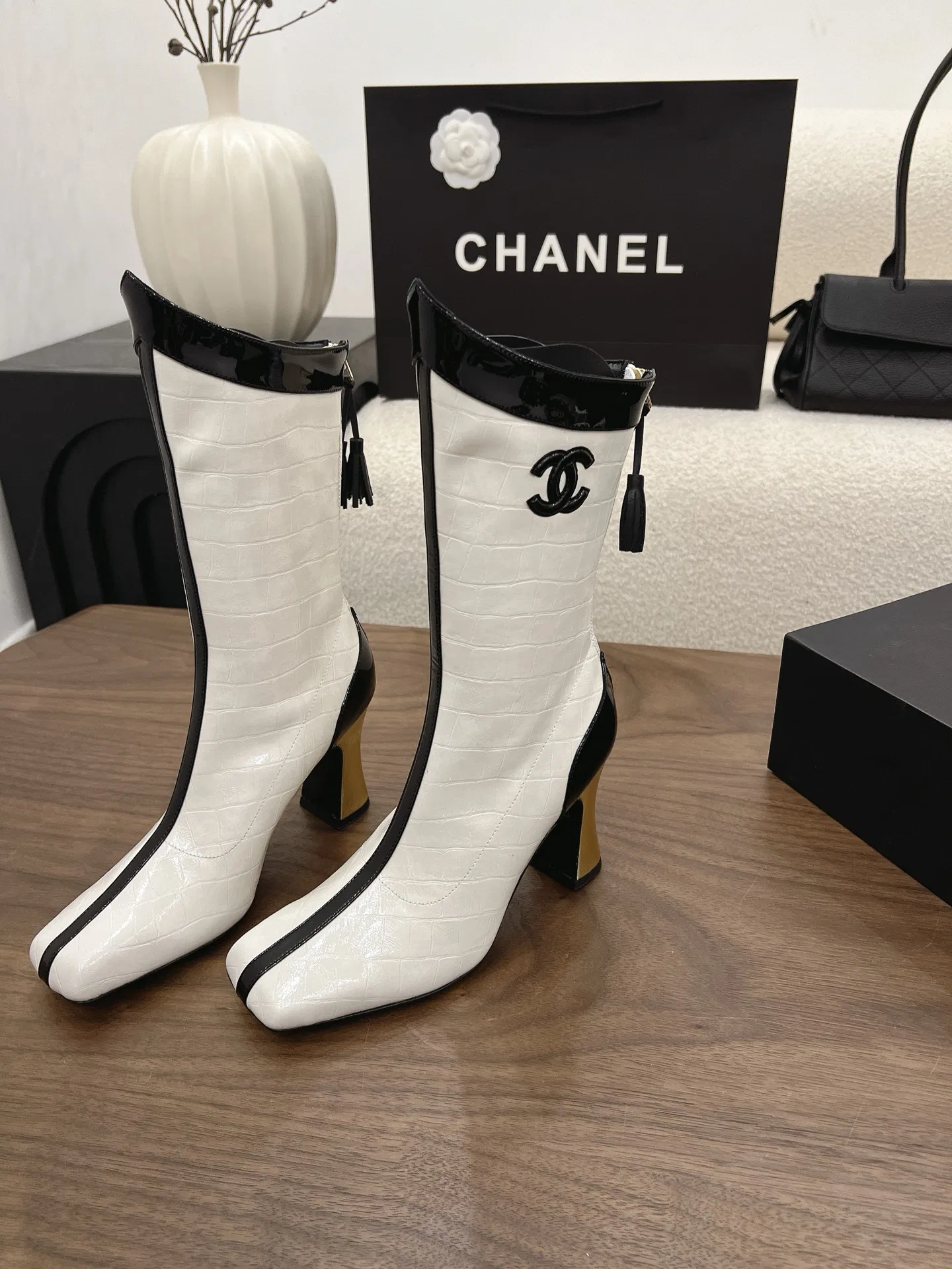 CHA 27FW MSEOZZY 151 부츠 3