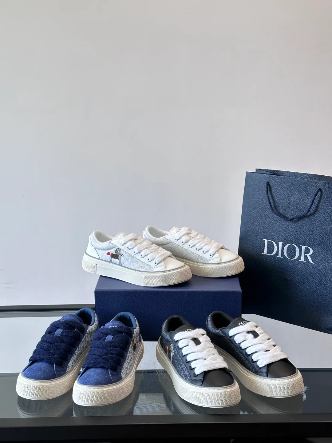 DIO 27FW EVVIHGY 013 스니커즈