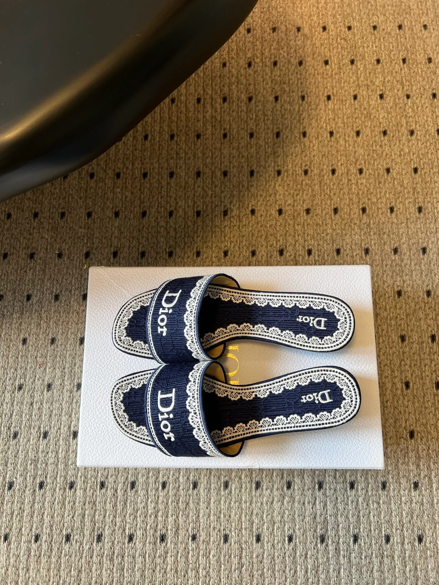 DIO 27FW KXAHBPC 001 슬리퍼 6