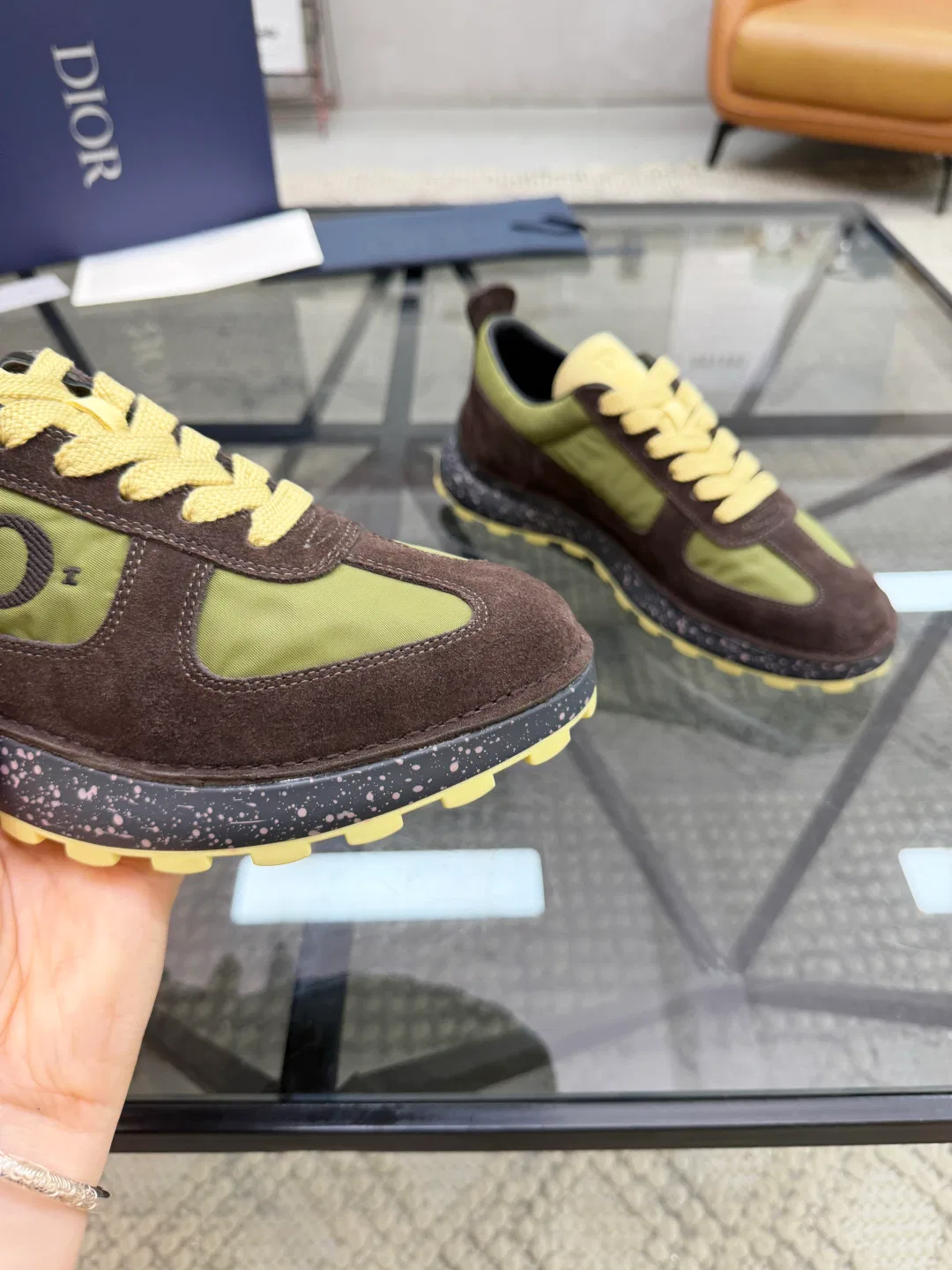 DIO 27FW OUNYZGO 003 스니커즈 6