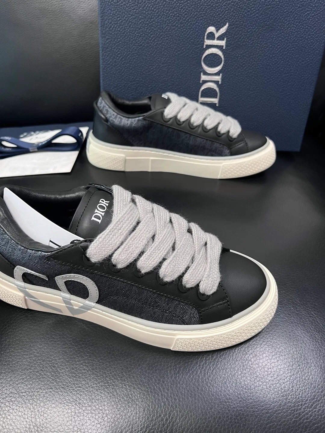 DIO 27FW OUNYZGO 004 스니커즈 6