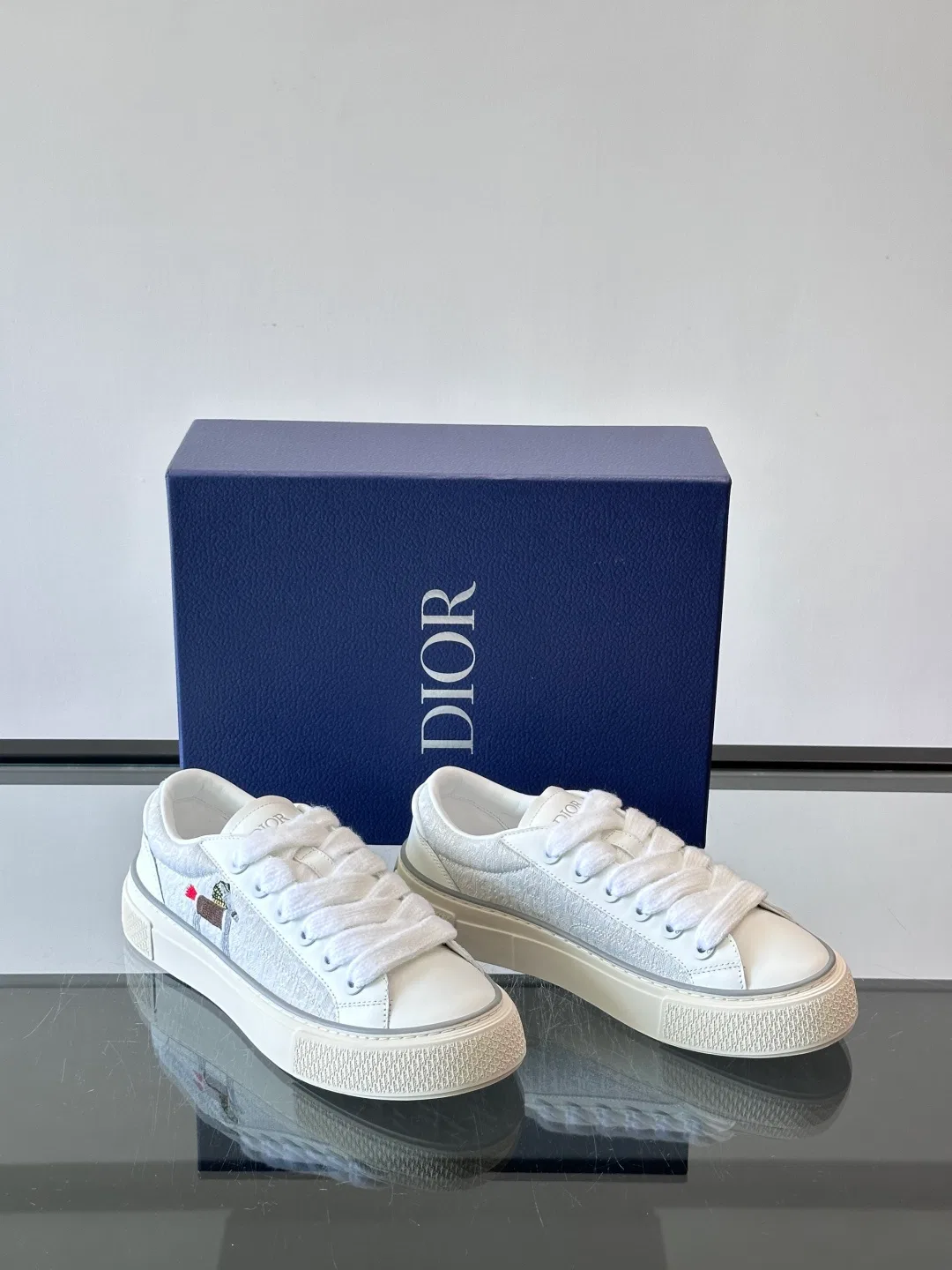 DIO 27FW OUNYZGO 019 스니커즈 5