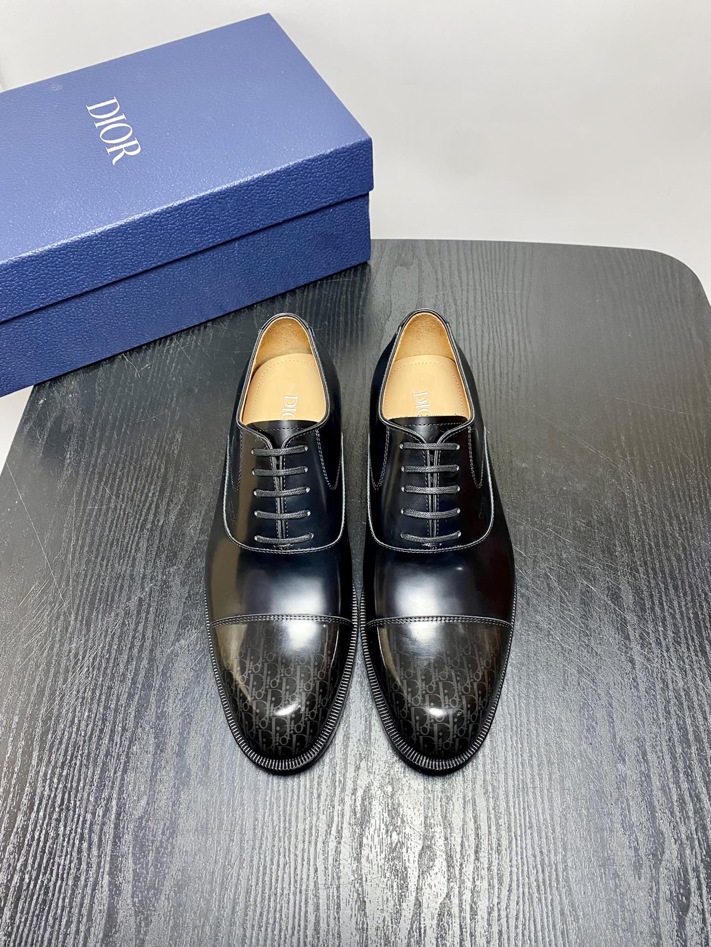 DIO 27FW OUNYZGO 051 구두
