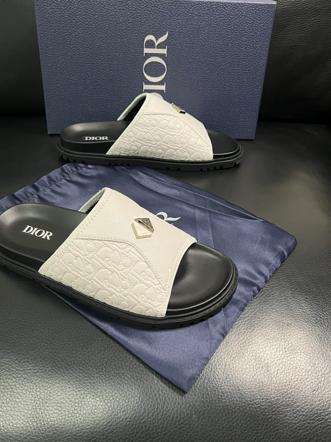 DIO 27FW OUNYZGO 055 슬리퍼 6
