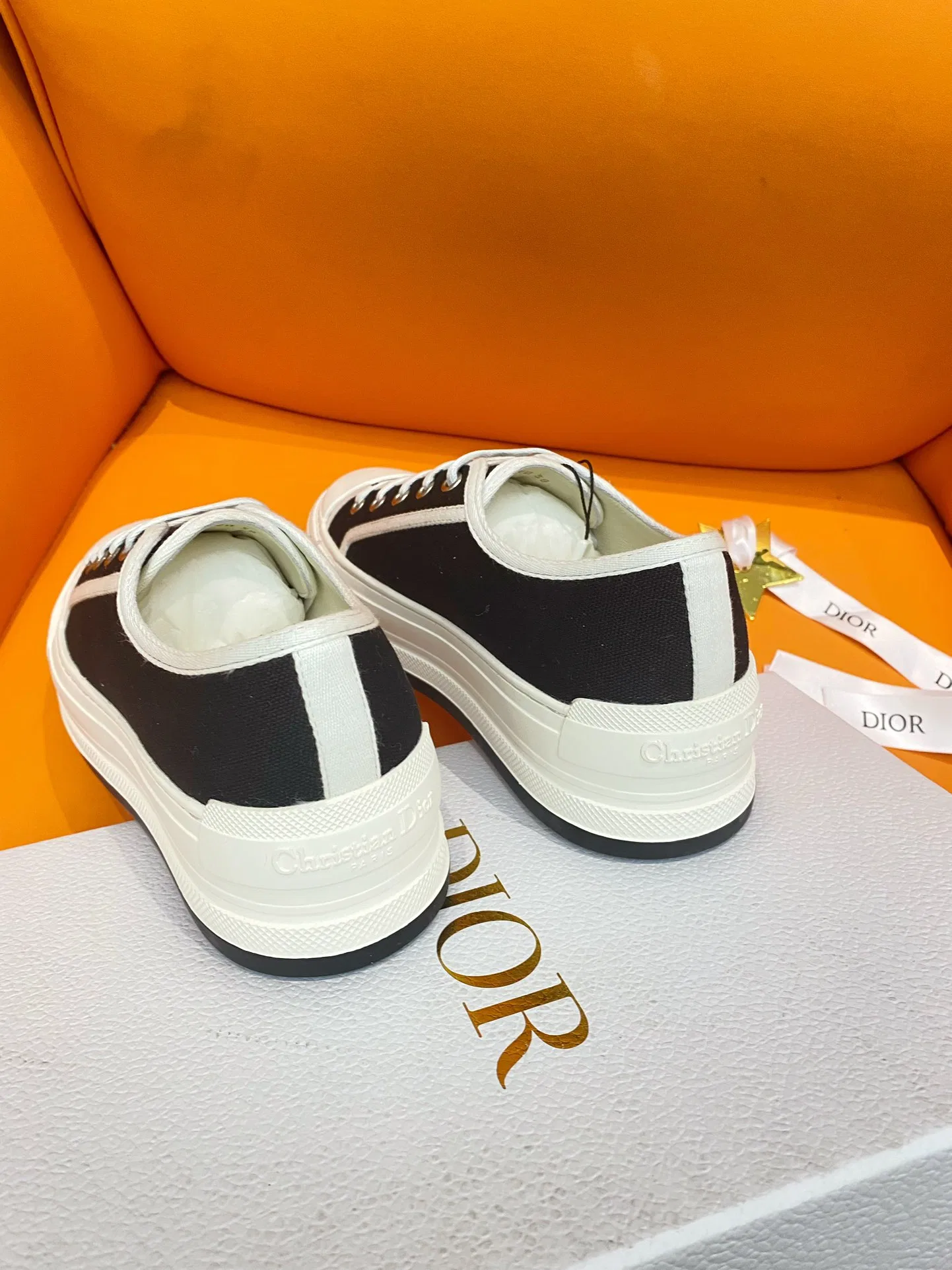 DIO 27FW PXEYMVH 004 스니커즈 6