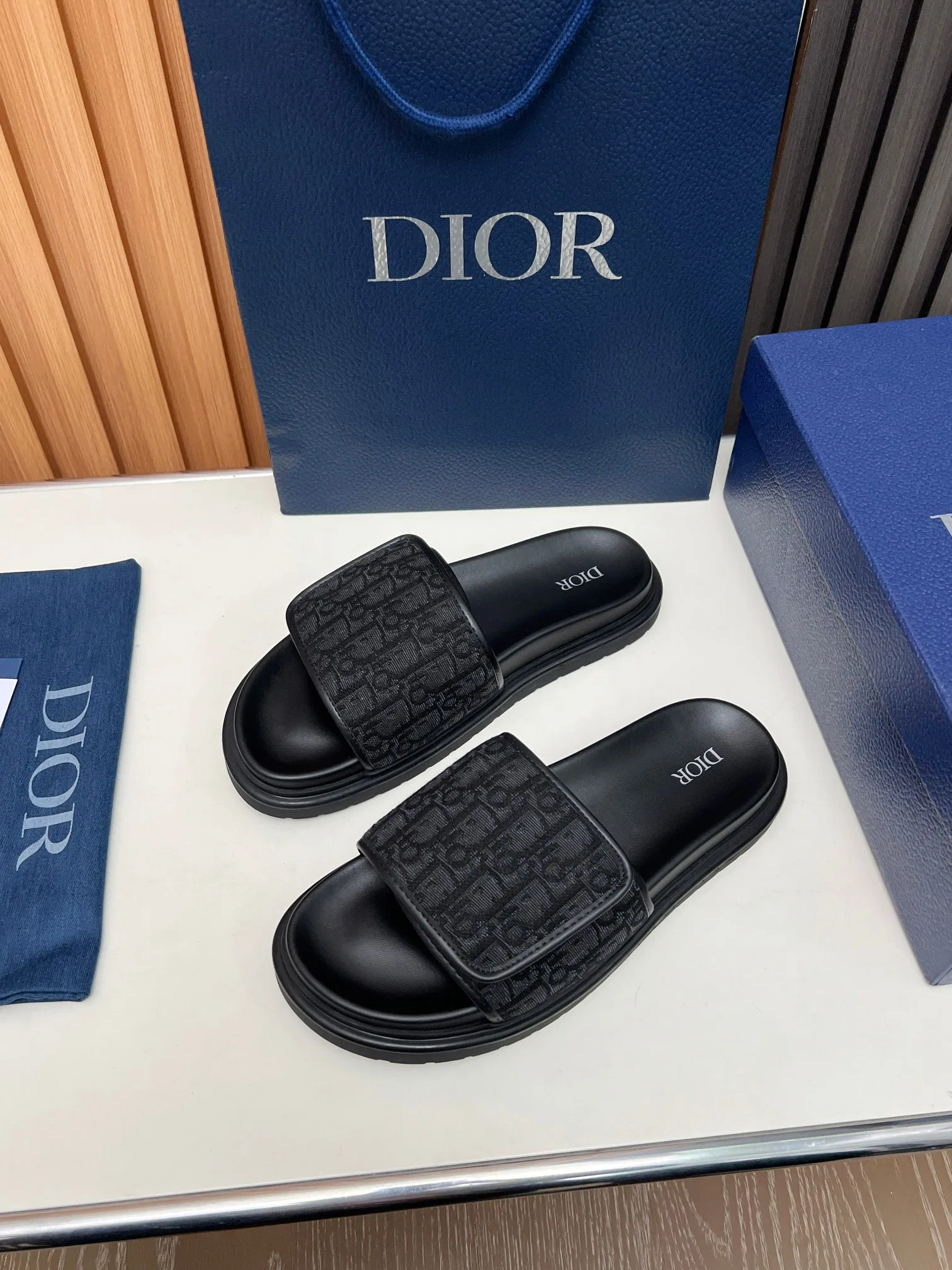DIO 27FW VDWLMEJ 002 슬리퍼 5