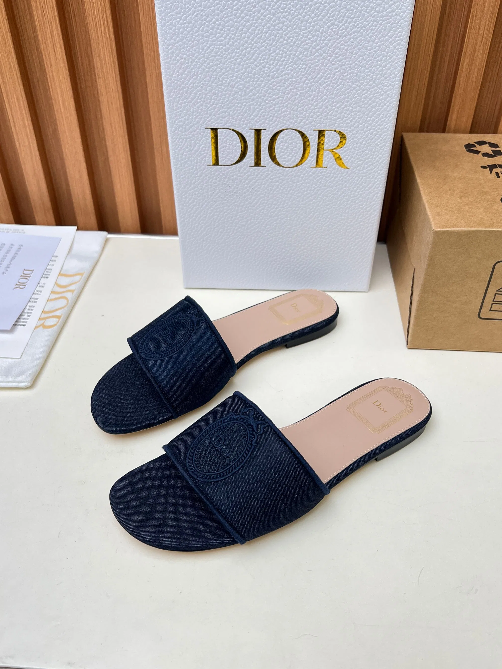 DIO 27FW VDWLMEJ 004 슬리퍼 6