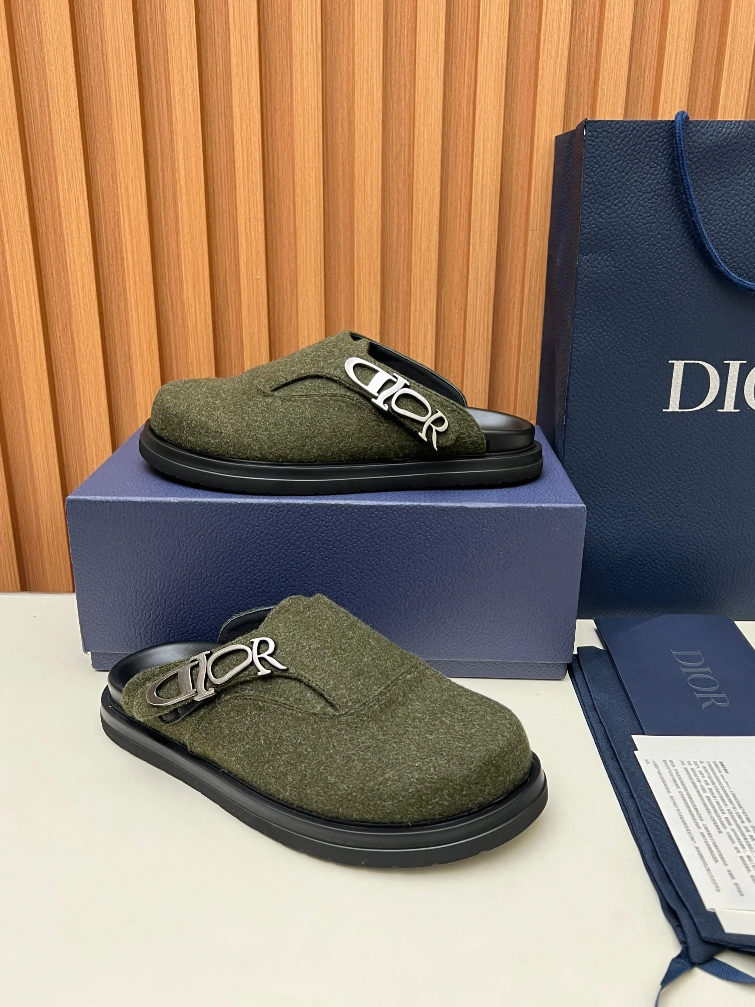 DIO 27FW VDWLMEJ 007 슬리퍼 5