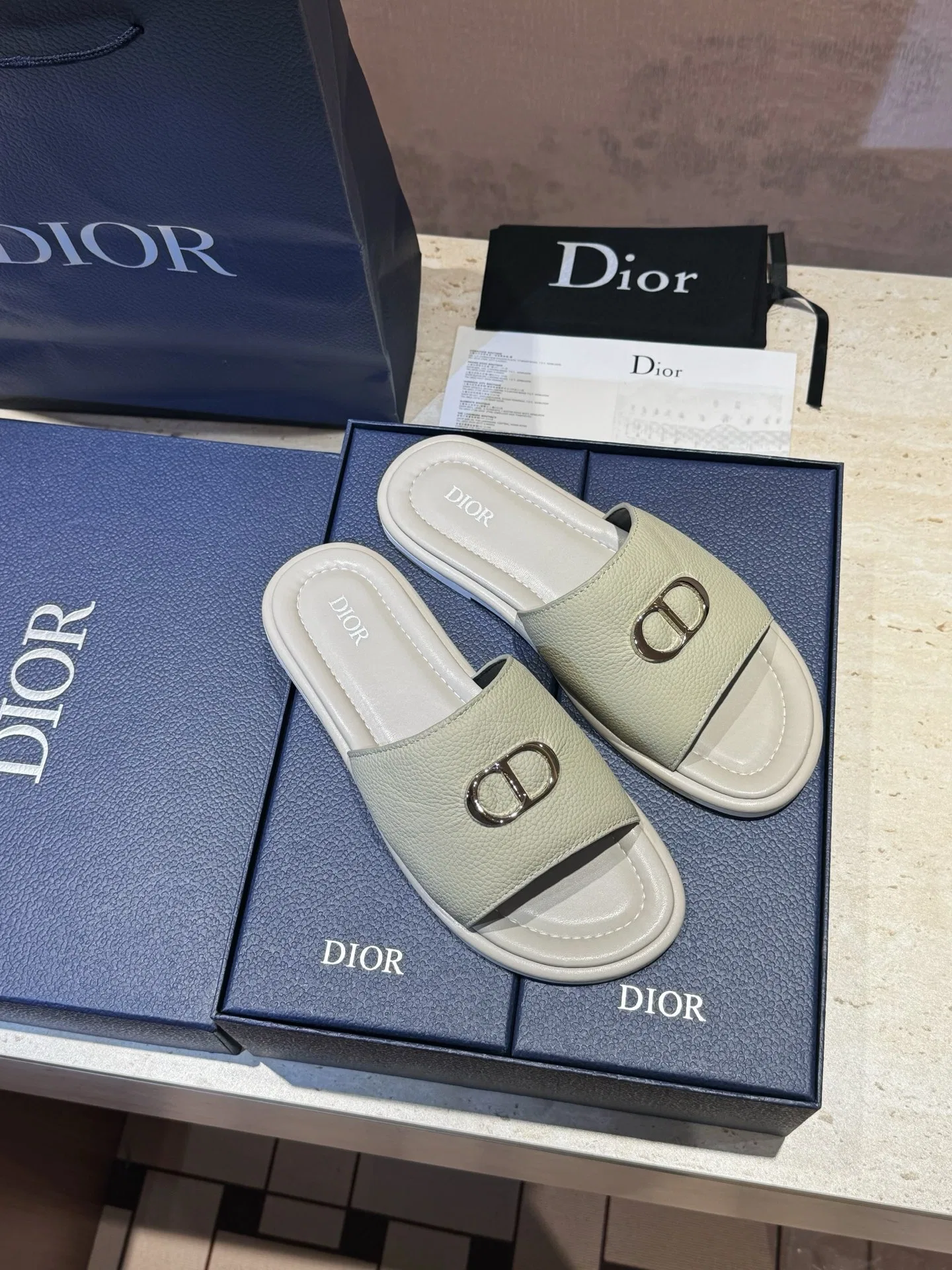 DIO 27FW VDWLMEJ 031 슬리퍼 3