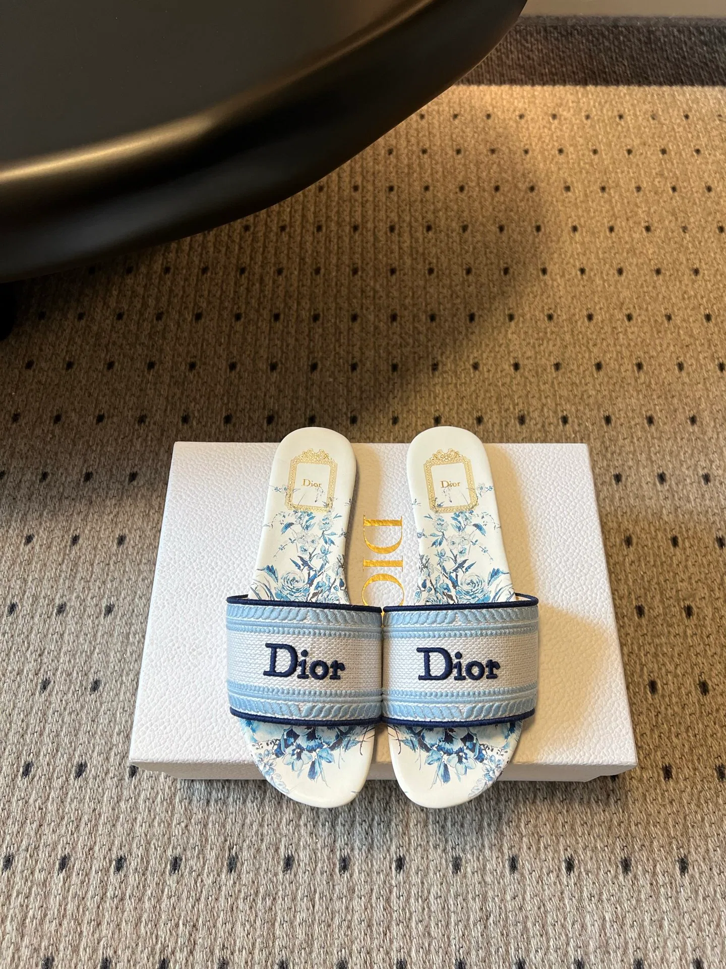 DIO 27FW YPLVSJI 011 구두