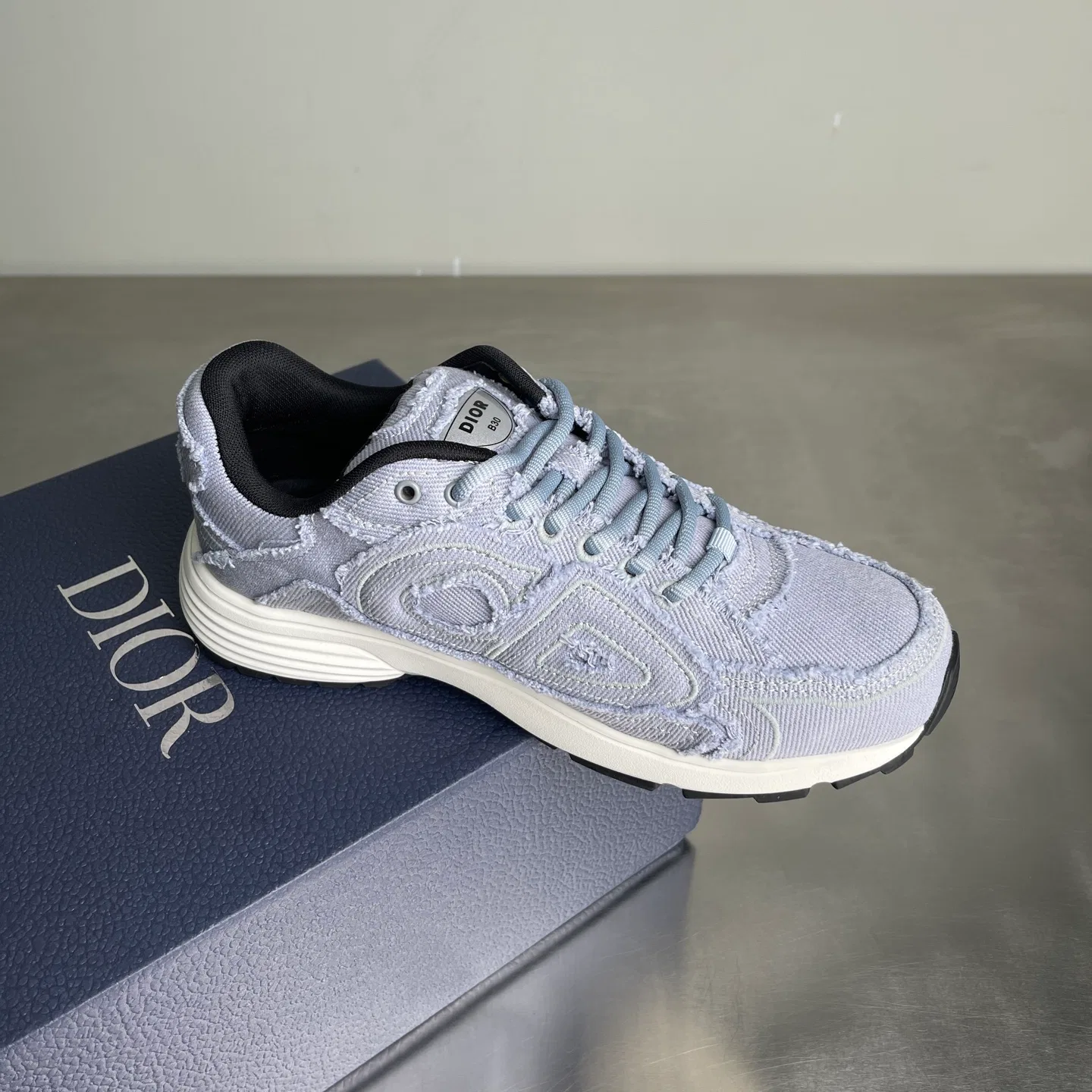 DIO 27FW YPLVSJI 024 스니커즈 3