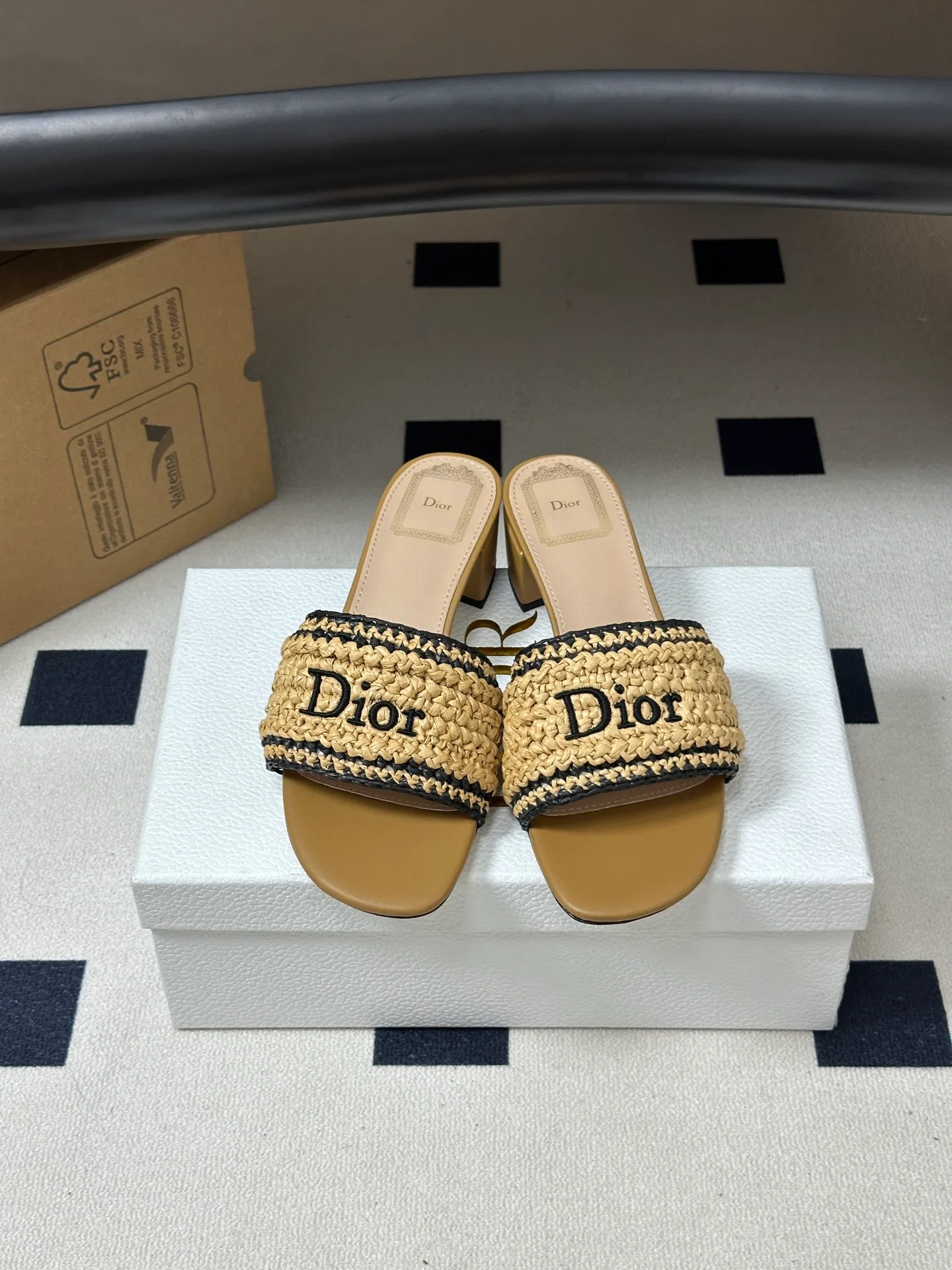 DIO 27FW YPLVSJI 051 구두 6