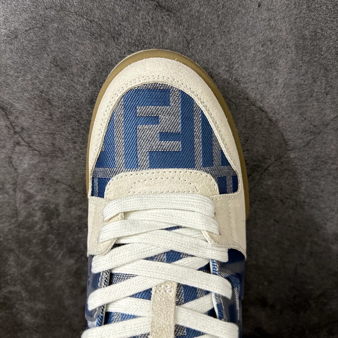 FEN 27FW EIUHZUK 002 스니커즈 5