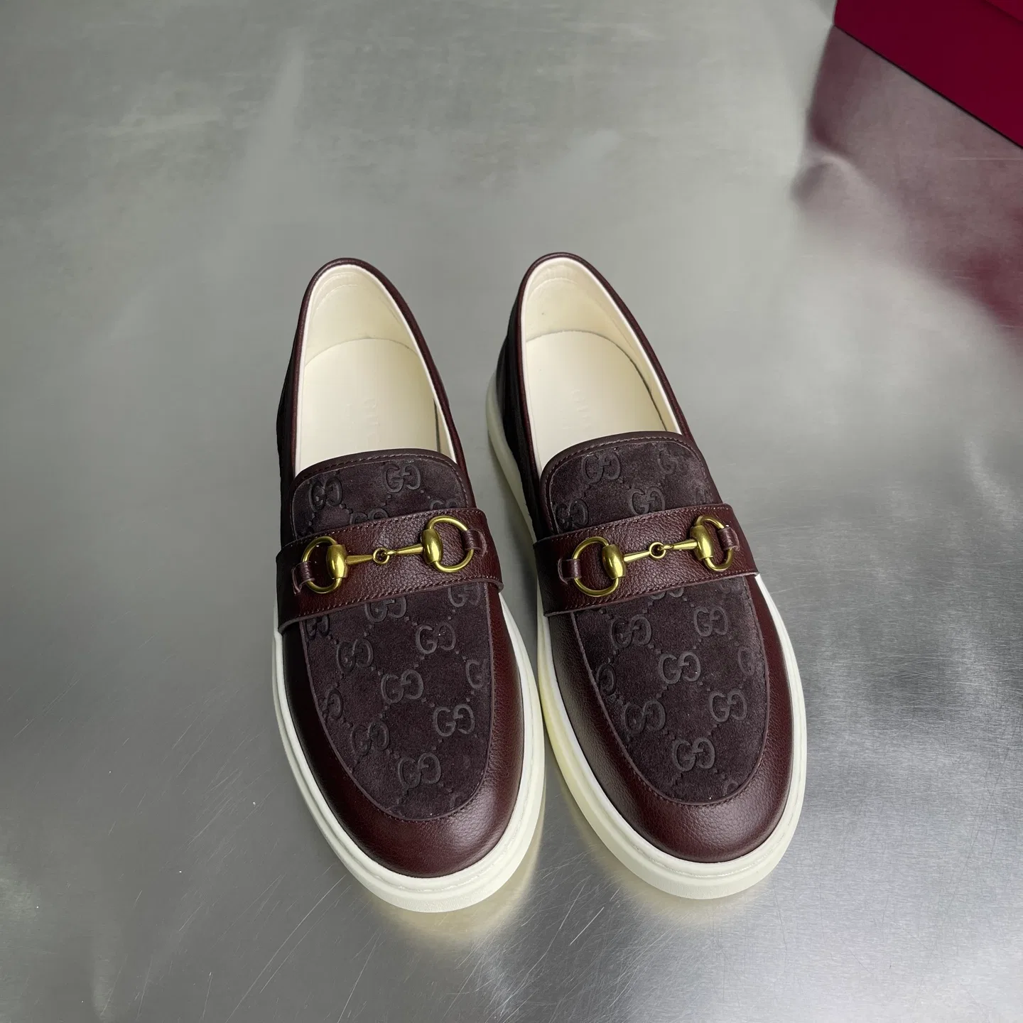 GU 27FW DQAXIFR 001 로퍼 5