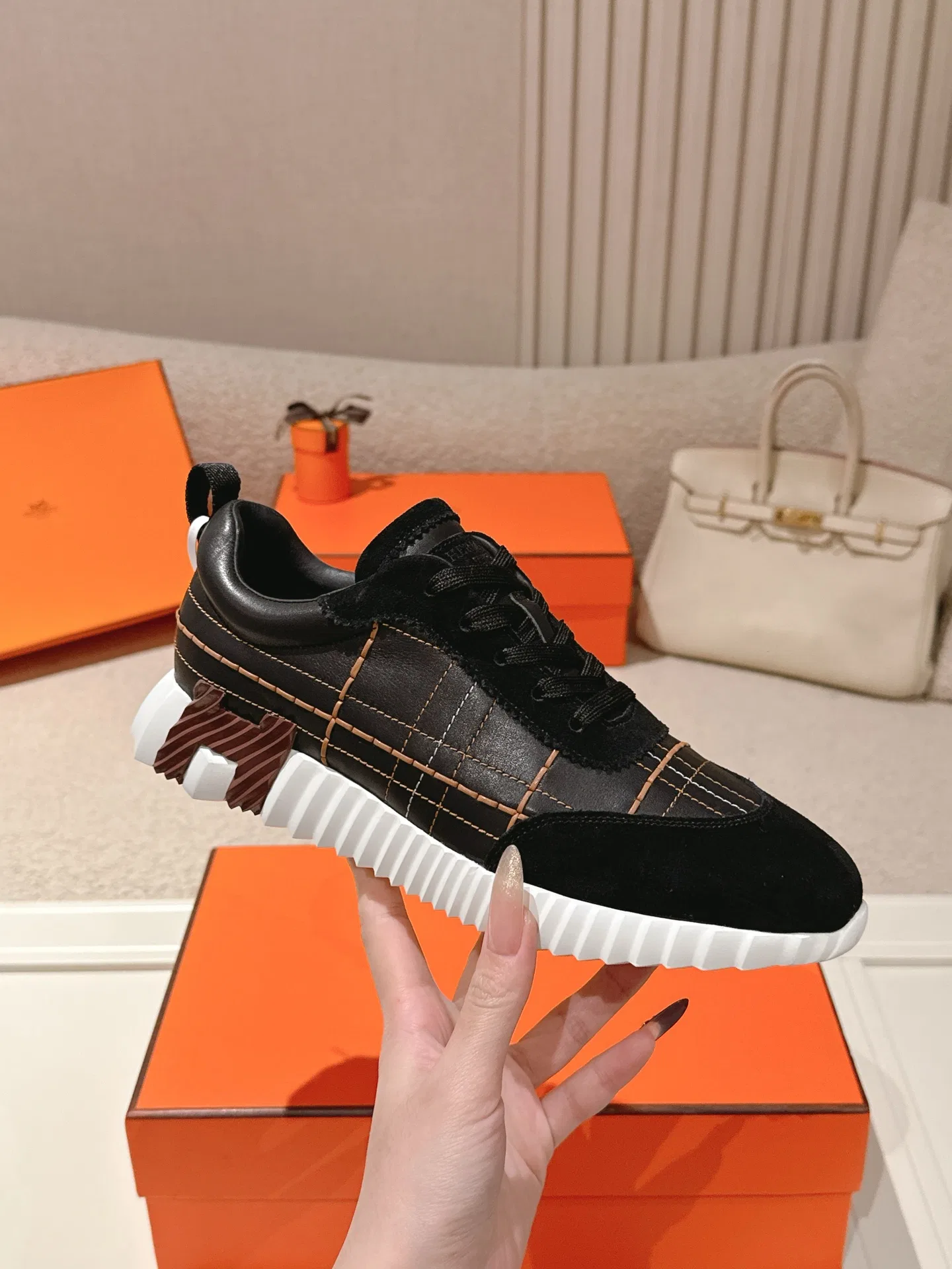 HER 27FW FGOECNM 015 스니커즈 5