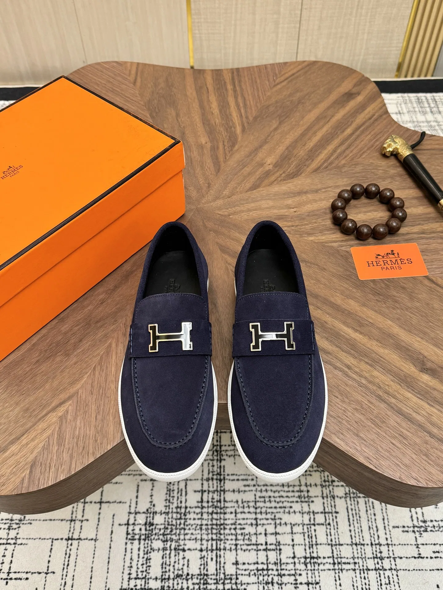 HER 27FW HMUZVVE 006 로퍼