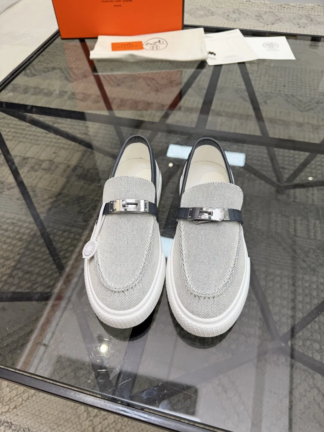 HER 27FW SLTDOIB 018 로퍼 4