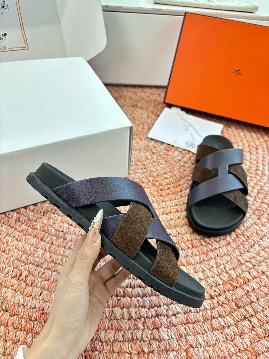 HER 27FW WDXRVMD 058 슬리퍼 6
