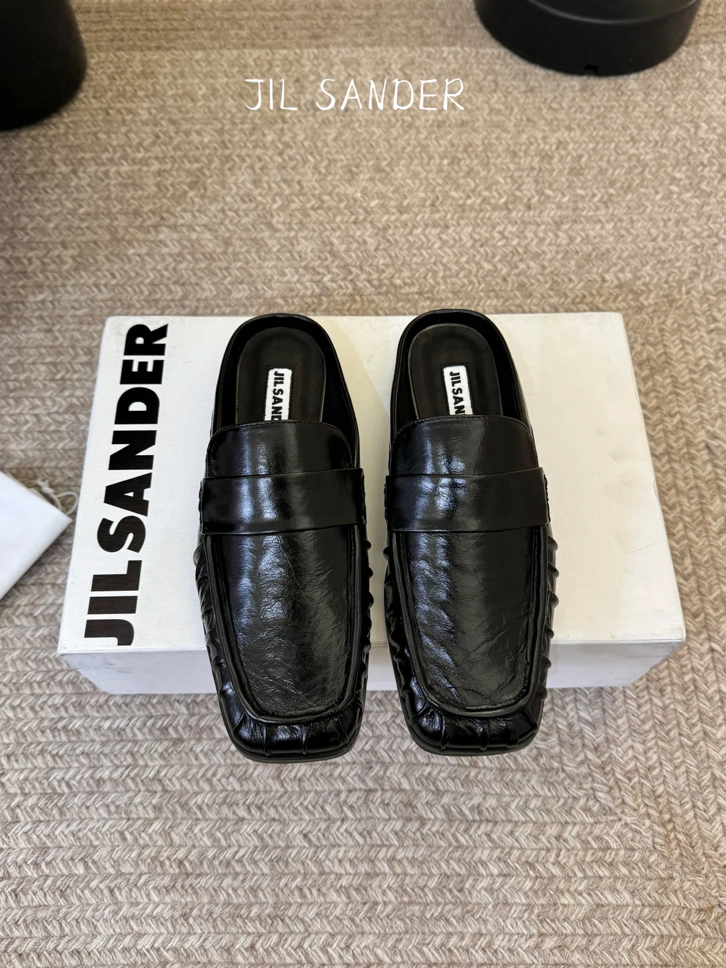 JIL 27FW FUABRPH 001 로퍼