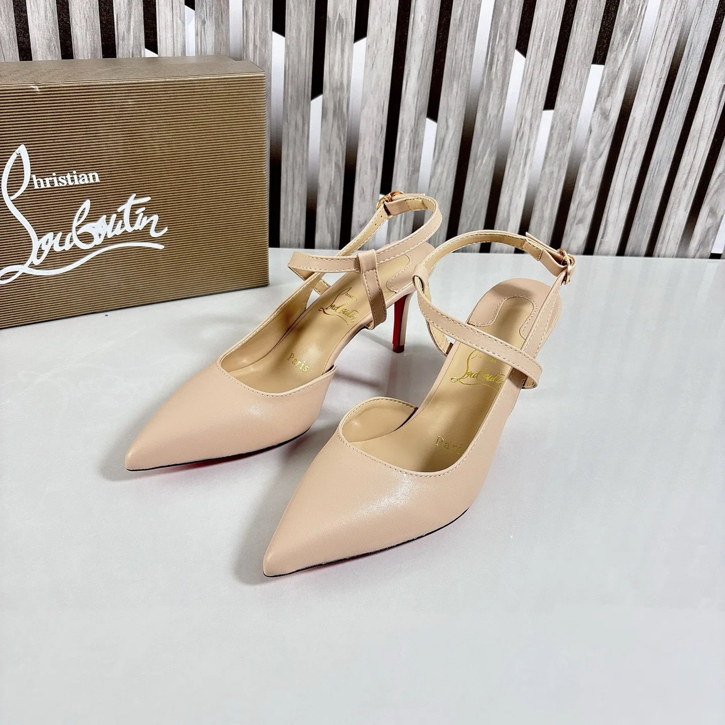 LOUBOUTIN 27FW CDNVCOY 001 구두 5