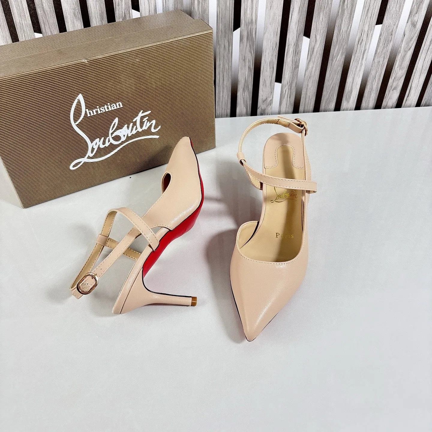 LOUBOUTIN 27FW CDNVCOY 001 구두 6