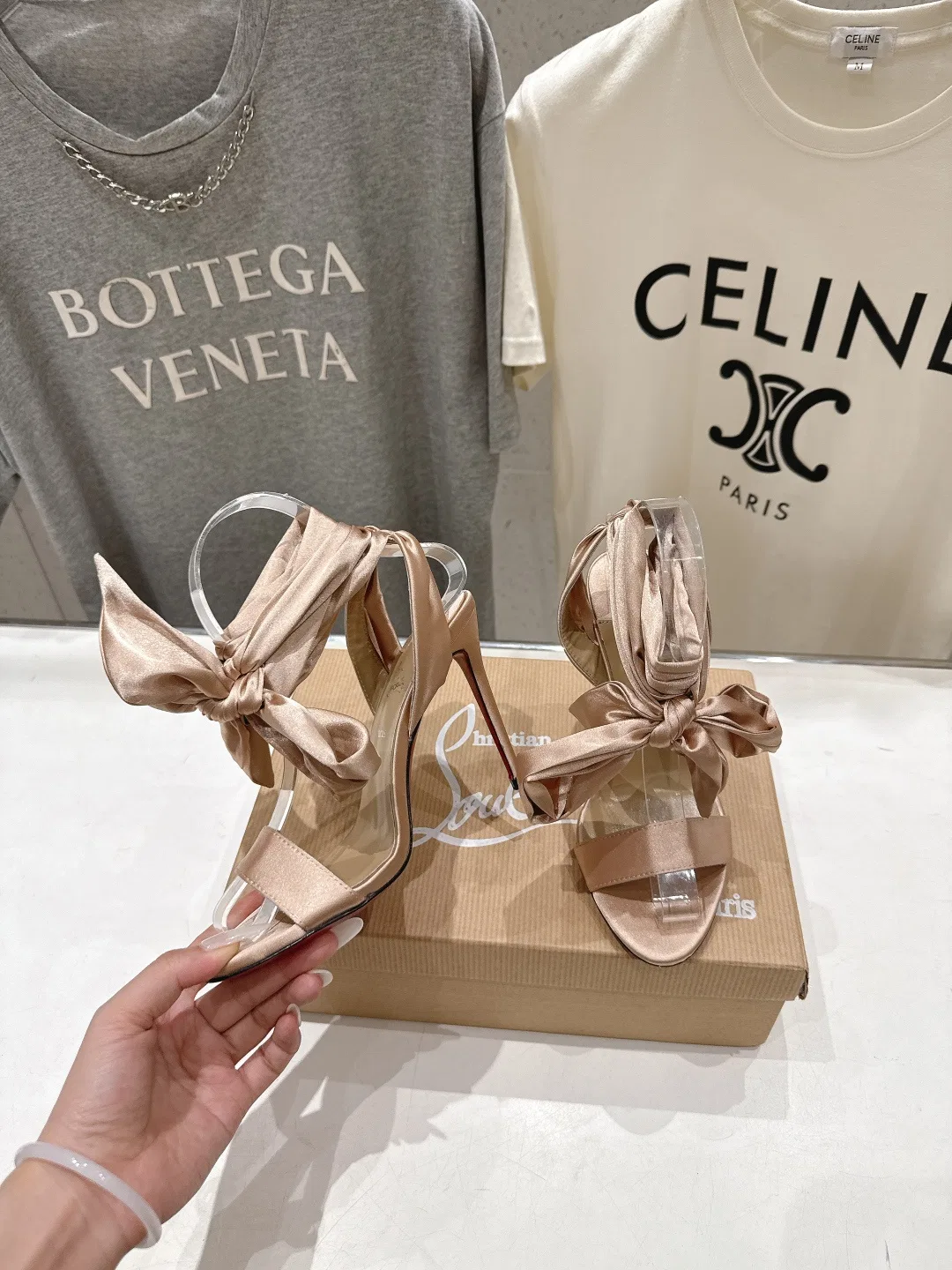 LOUBOUTIN 27FW MSFBUNF 002 구두 3