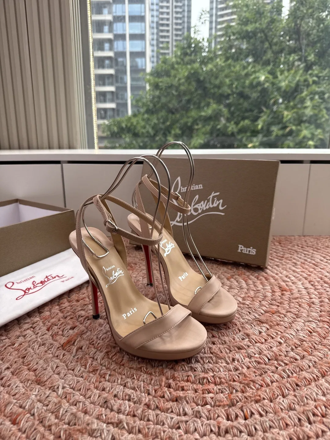 LOUBOUTIN 27FW MSFBUNF 009 구두 6