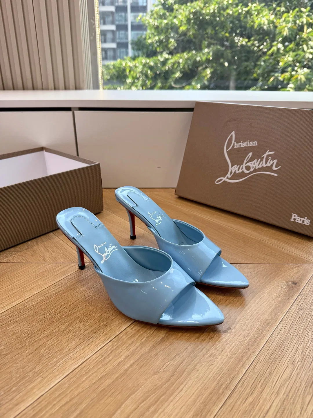 LOUBOUTIN 27FW MSFBUNF 012 구두 6