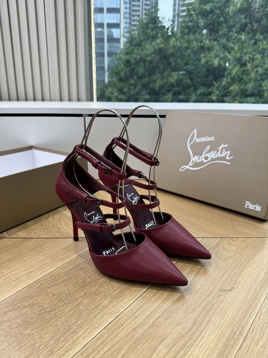 LOUBOUTIN 27FW MSFBUNF 014 구두 5