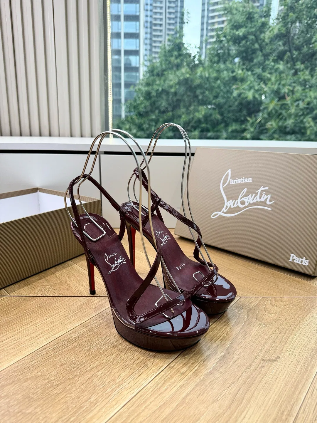 LOUBOUTIN 27FW MSFBUNF 015 구두 6