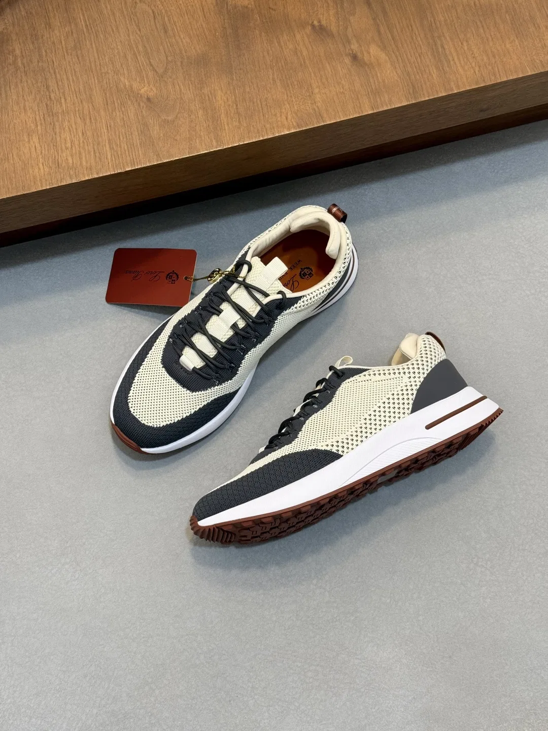 LP 27FW GKJJQIF 001 스니커즈 5