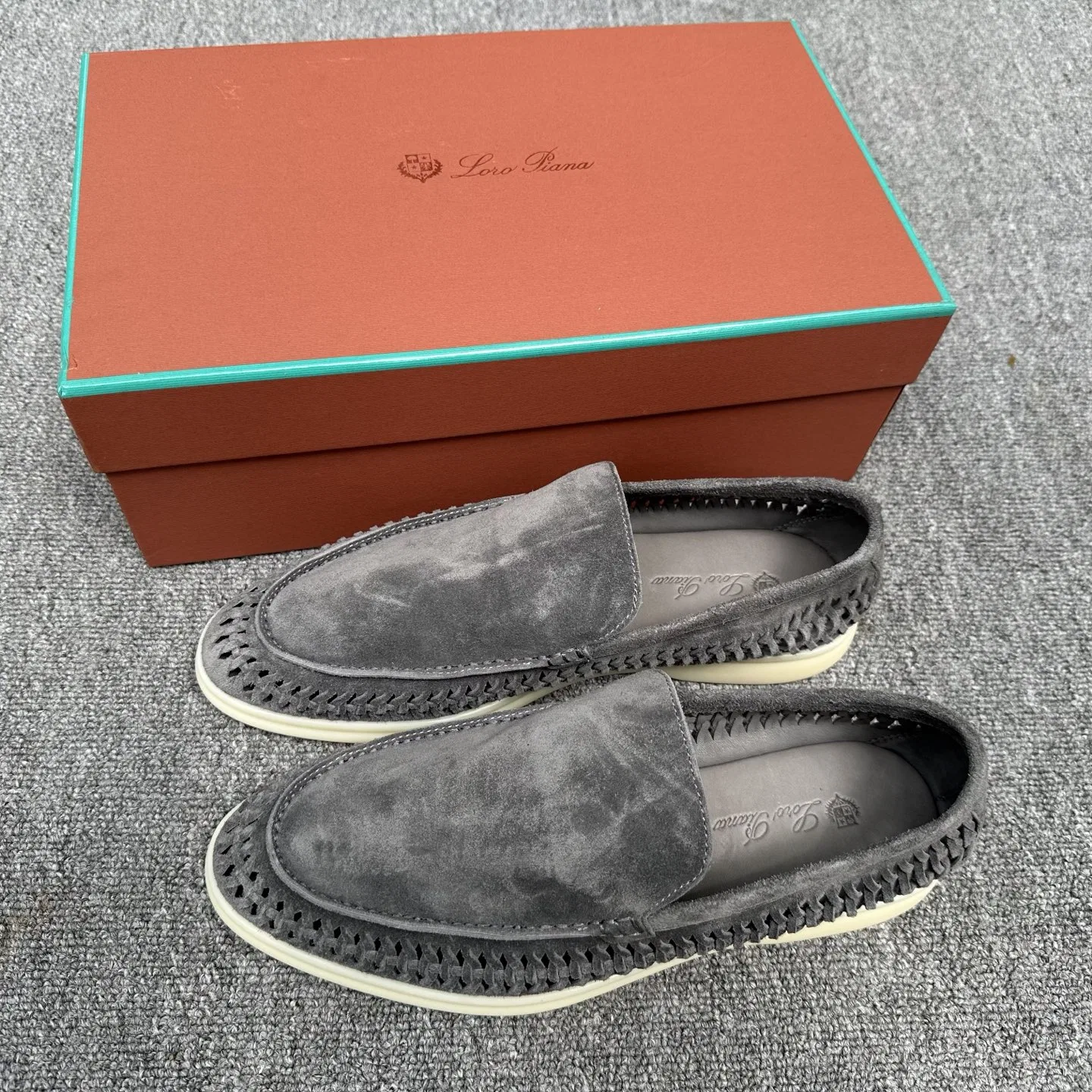 LP 27FW GKJJQIF 010 로퍼