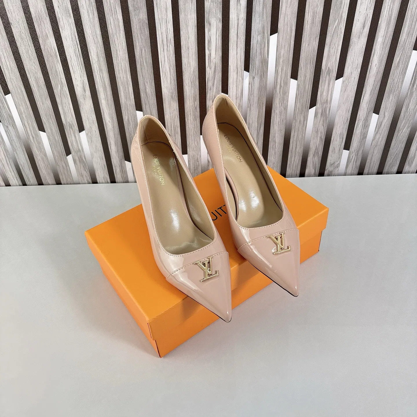 LV 27FW AKUCGHD 097 구두 5