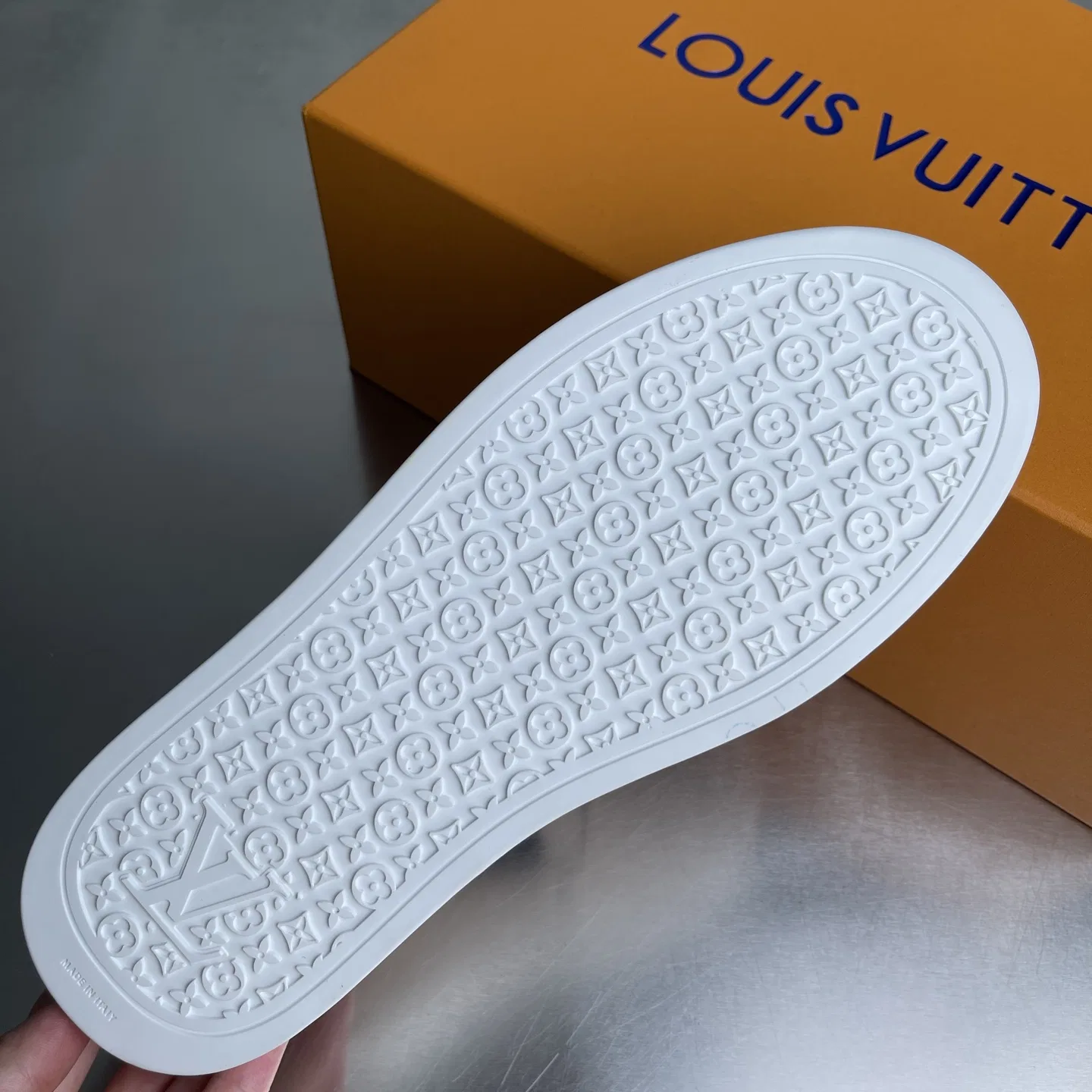 LV 27FW BMLOIMQ 004 로퍼 6