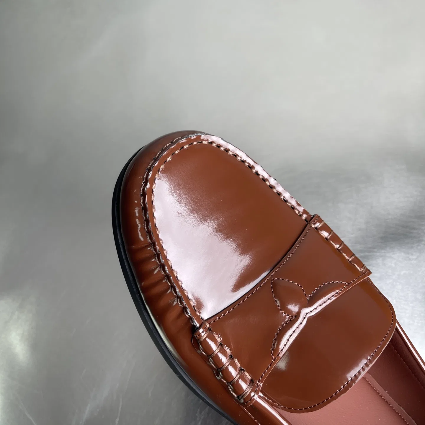 LV 27FW BMLOIMQ 007 로퍼 4