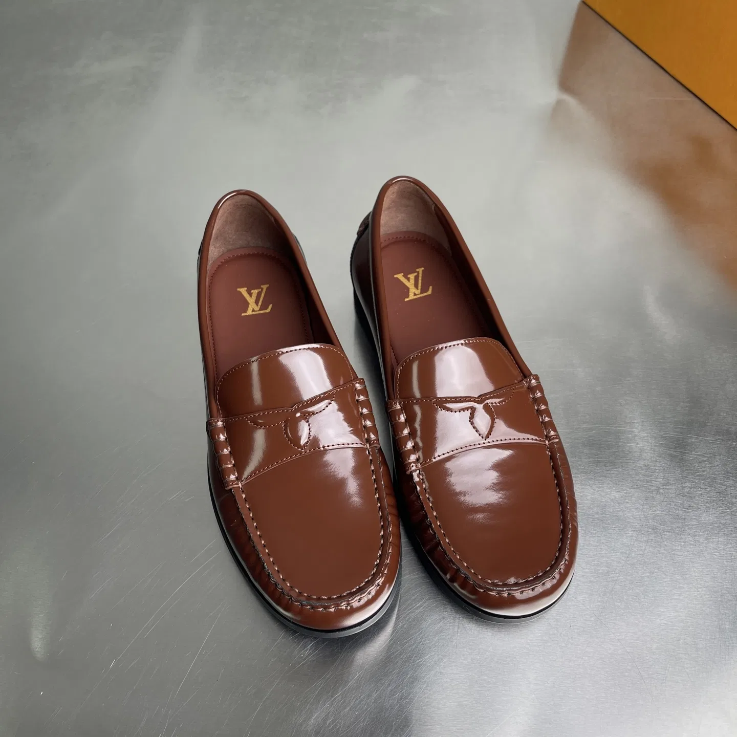 LV 27FW BMLOIMQ 007 로퍼 5