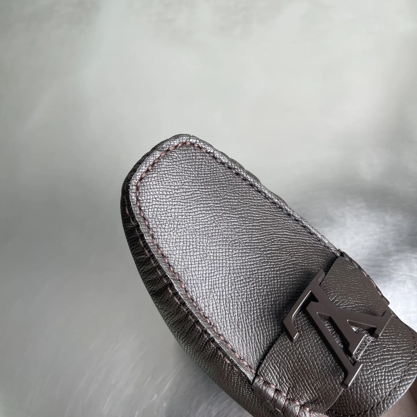 LV 27FW BMLOIMQ 010 로퍼 4