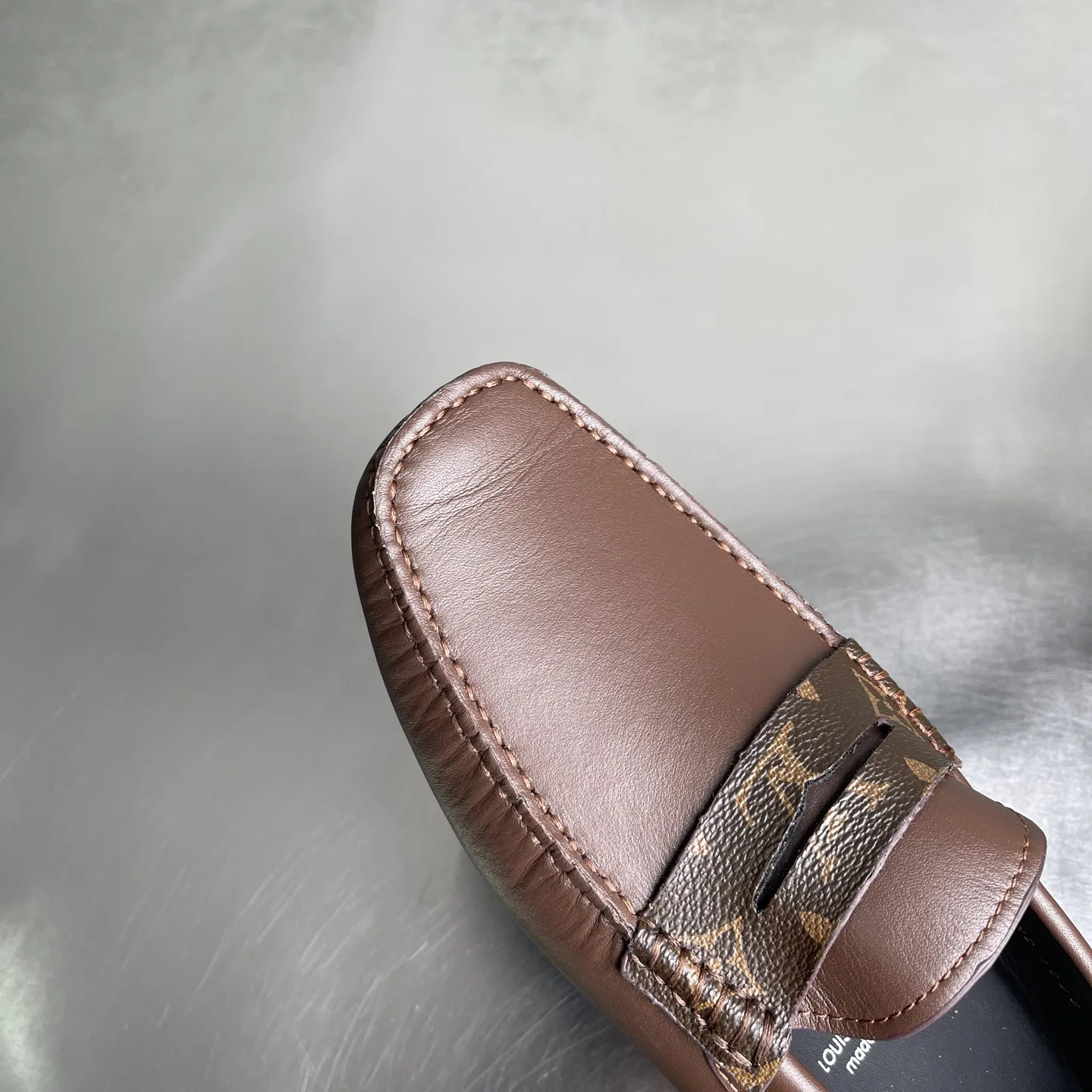 LV 27FW BMLOIMQ 011 로퍼 4