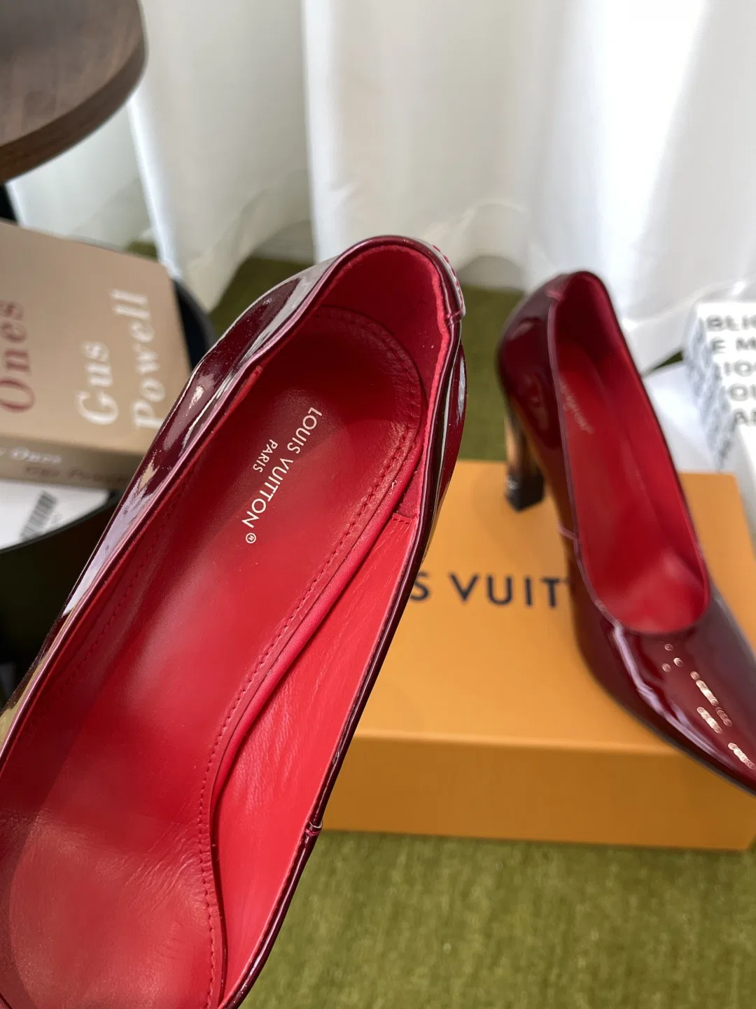 LV 27FW BXZUBKP 004 구두 4