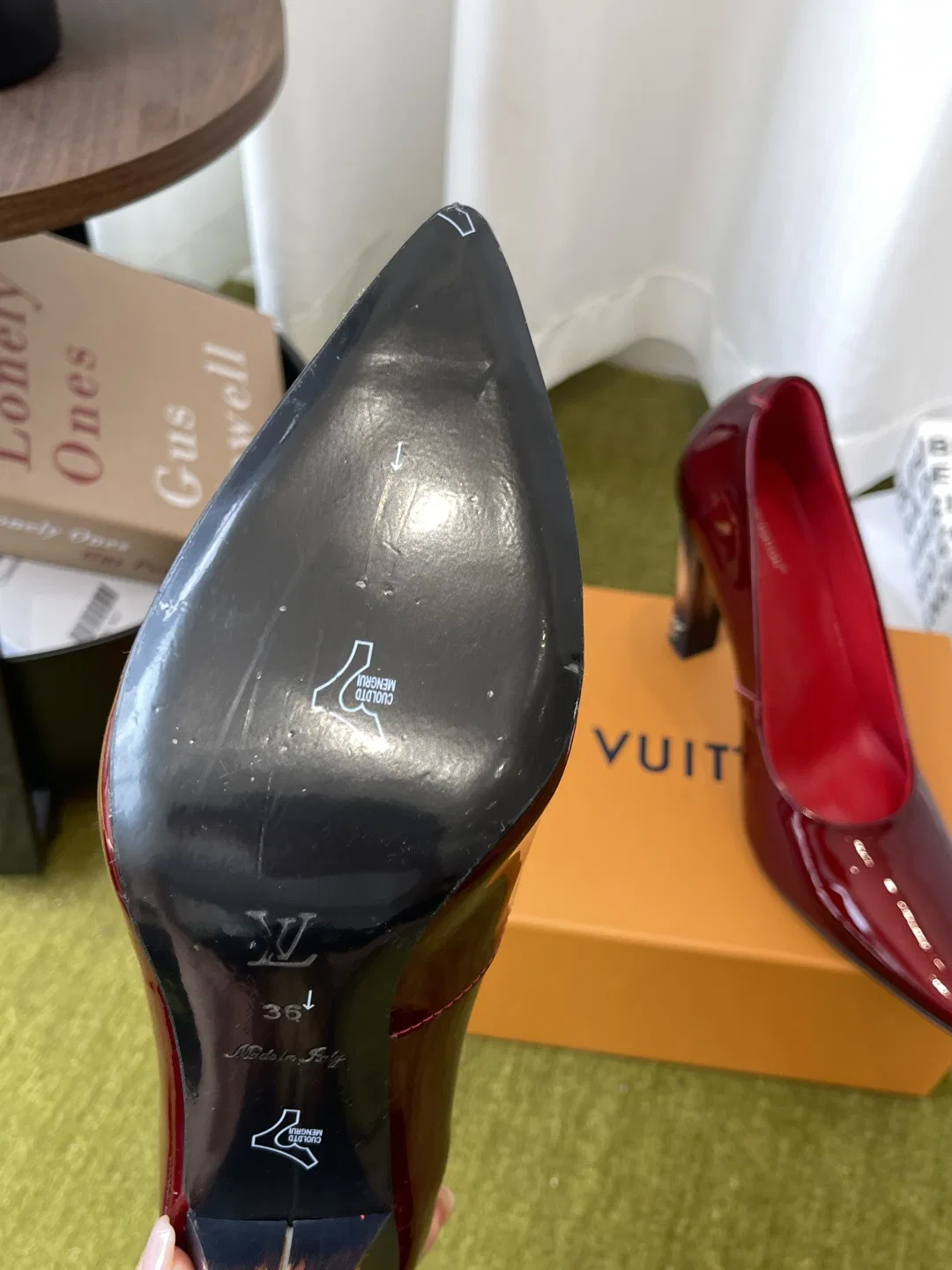 LV 27FW BXZUBKP 004 구두 5